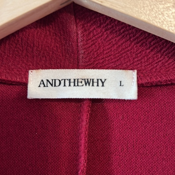 Maroon blazer - Picture 2 of 5